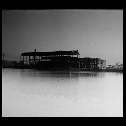 Sons Of A Wanted Man : Black Days Black Dust